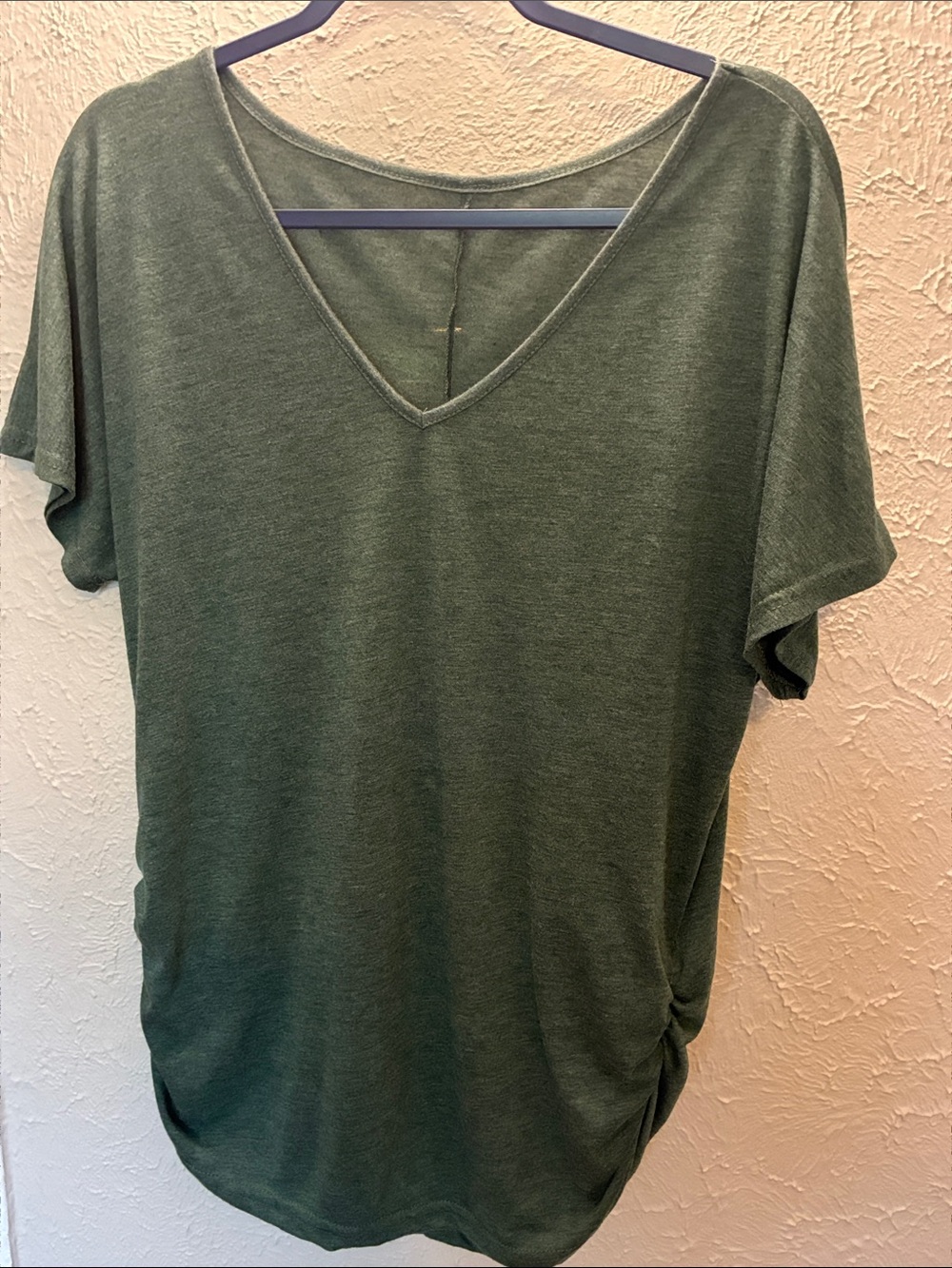 SHEIN Olive Green V-Neck Short Sleeve Tee